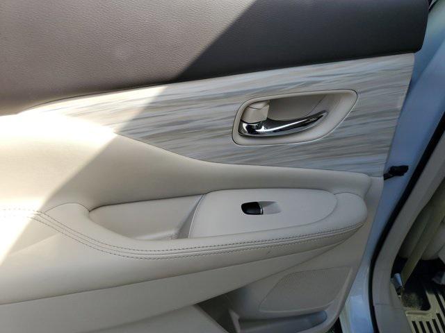 used 2016 Nissan Murano car, priced at $15,999