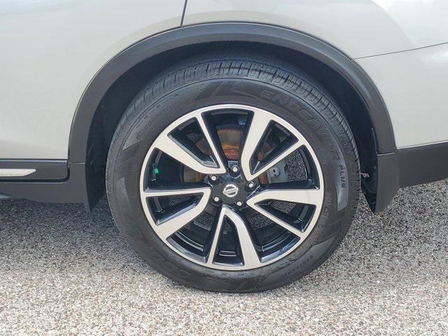 used 2017 Nissan Rogue car, priced at $11,988