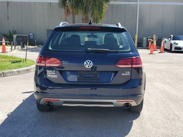 used 2018 Volkswagen Golf Alltrack car, priced at $13,999
