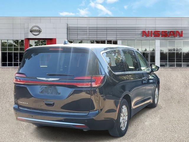 used 2024 Chrysler Pacifica car, priced at $28,999