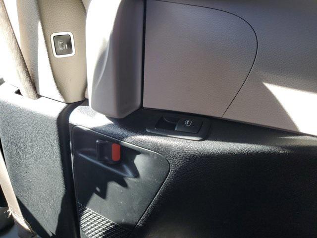 used 2024 Chrysler Pacifica car, priced at $28,999