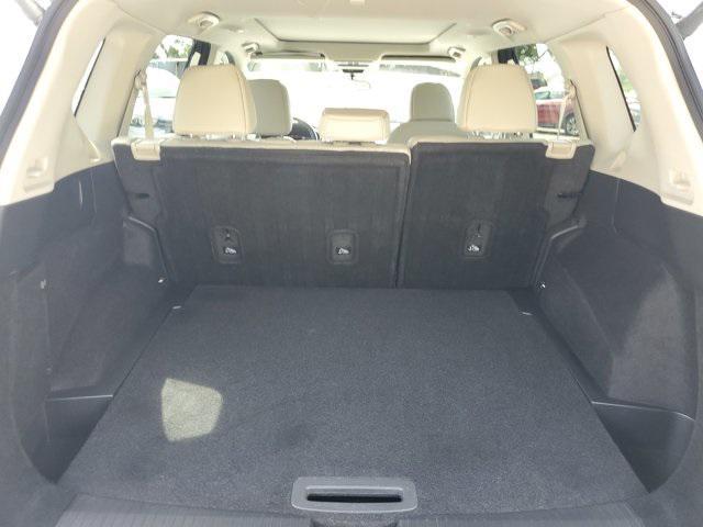 used 2023 Nissan Rogue car, priced at $18,999