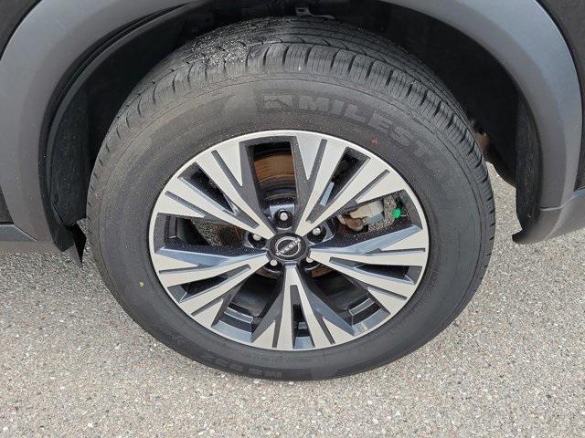 used 2023 Nissan Rogue car, priced at $17,999
