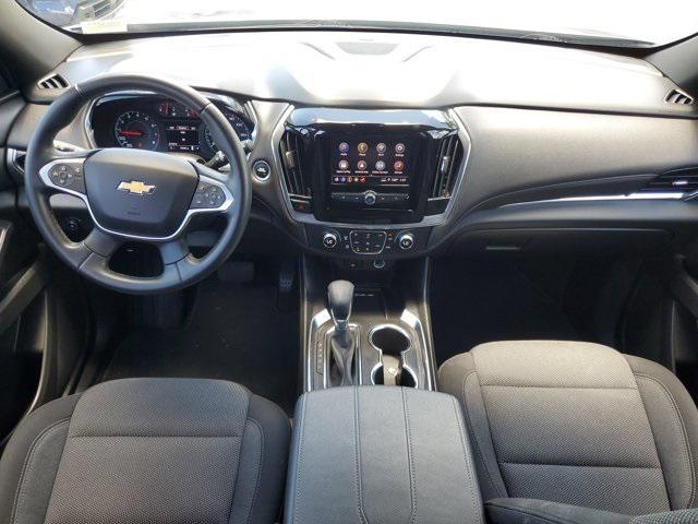 used 2023 Chevrolet Traverse car, priced at $26,999