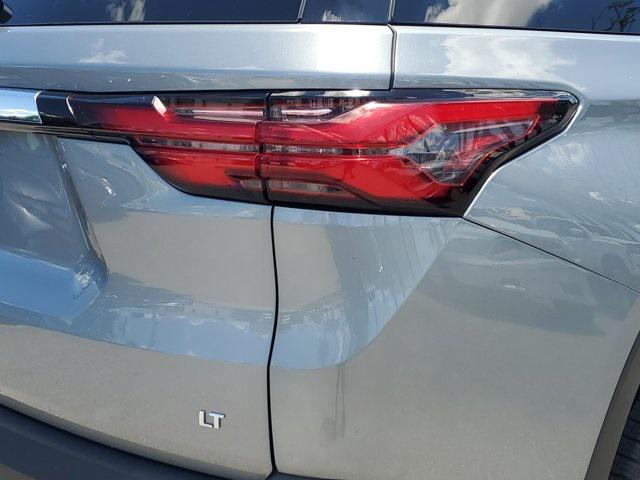 used 2023 Chevrolet Traverse car, priced at $26,999