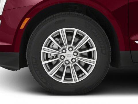 used 2018 Cadillac XT5 car, priced at $19,999