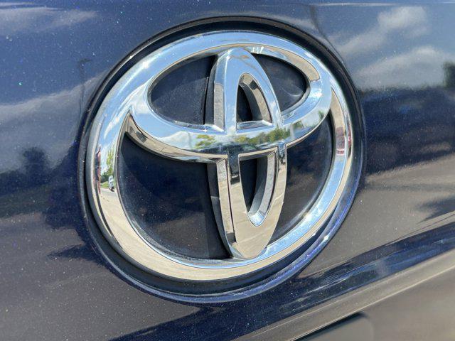 used 2022 Toyota Highlander car, priced at $38,220