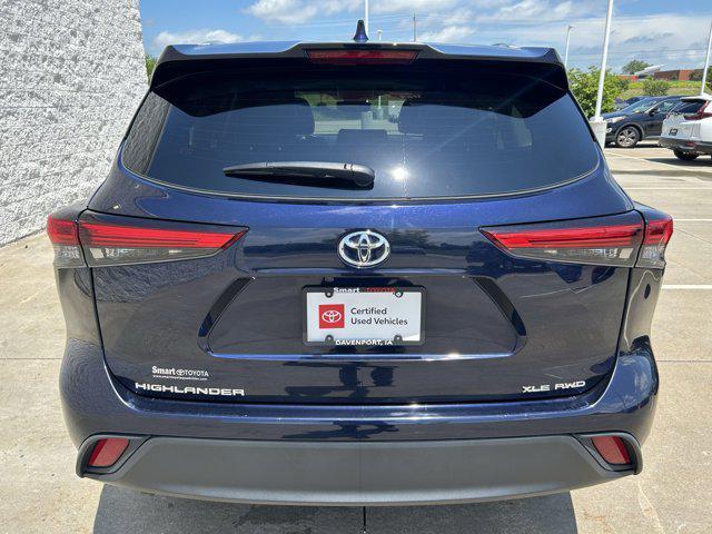 used 2022 Toyota Highlander car, priced at $38,220