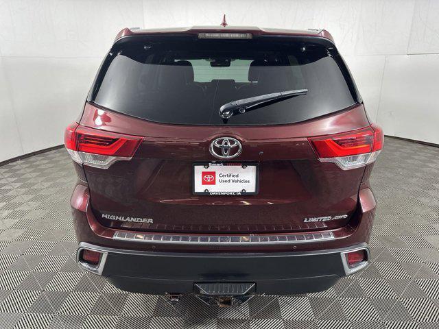 used 2018 Toyota Highlander car, priced at $30,162