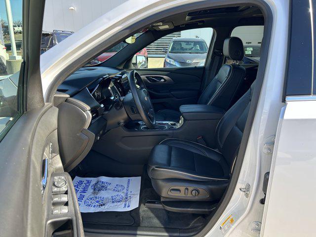 used 2023 Chevrolet Traverse car, priced at $35,090