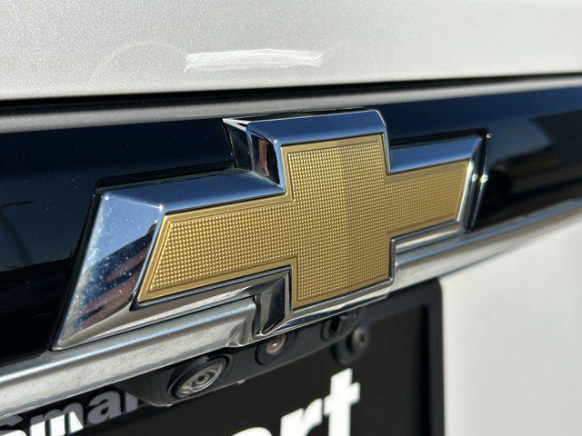 used 2023 Chevrolet Traverse car, priced at $35,090