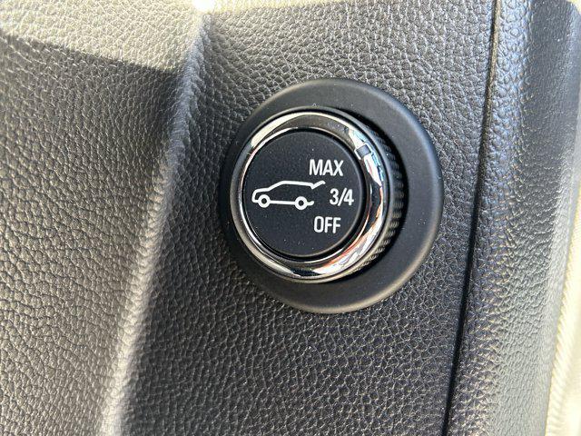 used 2023 Chevrolet Traverse car, priced at $35,090