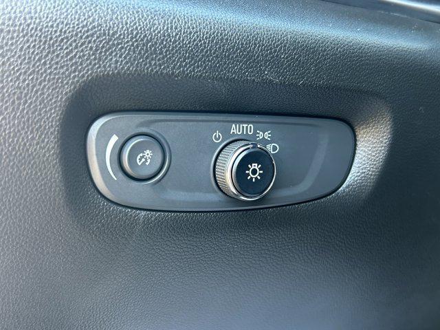 used 2023 Chevrolet Traverse car, priced at $35,090