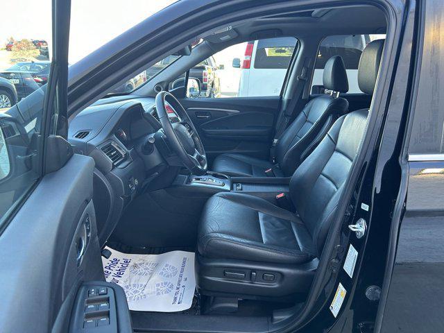 used 2022 Honda Pilot car, priced at $31,846