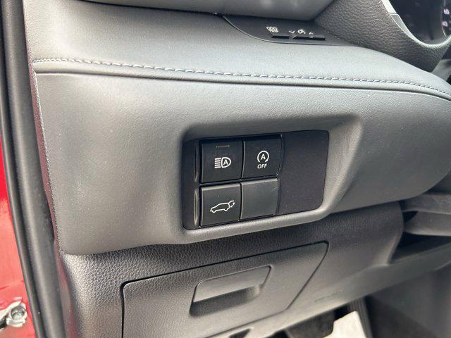 used 2023 Toyota Highlander car, priced at $38,709