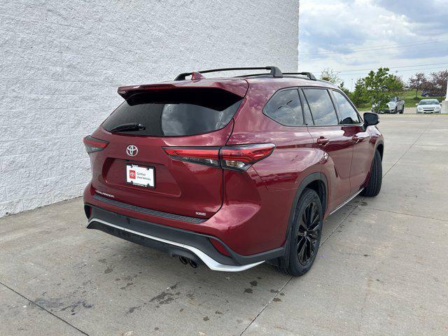 used 2023 Toyota Highlander car, priced at $38,709