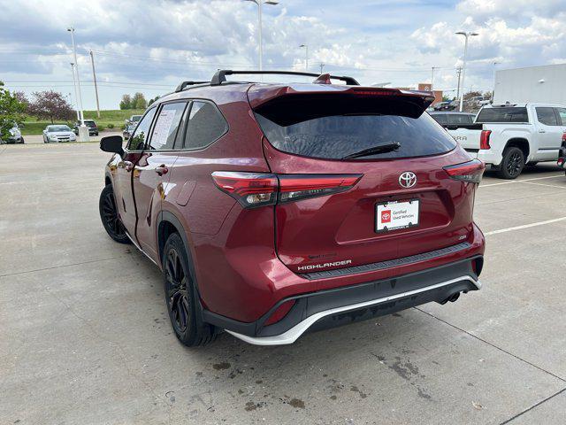 used 2023 Toyota Highlander car, priced at $38,709