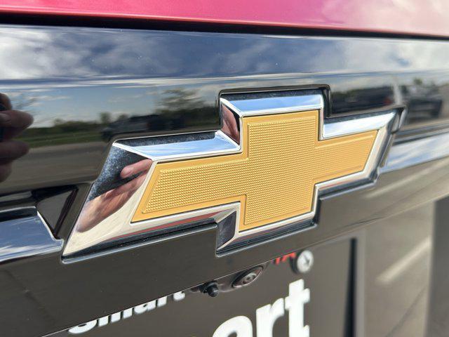 used 2024 Chevrolet Traverse car, priced at $45,177