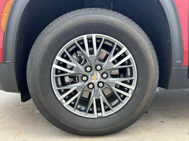 used 2024 Chevrolet Traverse car, priced at $45,177