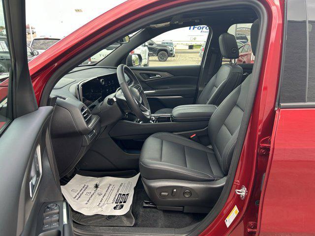 used 2024 Chevrolet Traverse car, priced at $45,177
