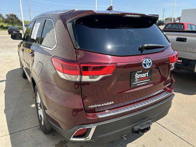 used 2019 Toyota Highlander Hybrid car, priced at $34,721