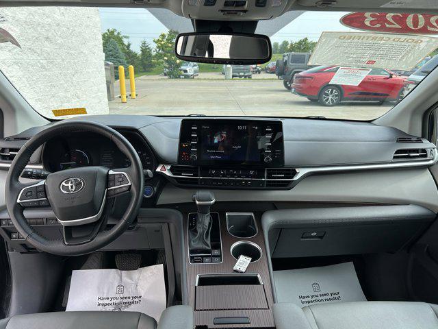 used 2023 Toyota Sienna car, priced at $43,881