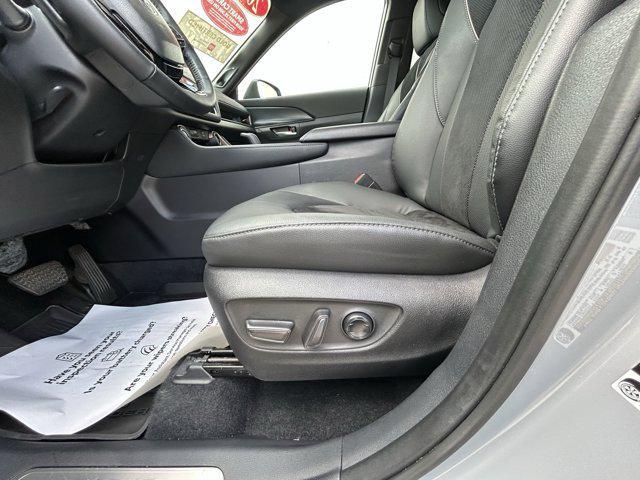 used 2025 Toyota Grand Highlander car, priced at $62,381