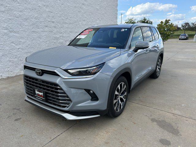 used 2025 Toyota Grand Highlander car, priced at $62,381