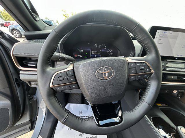 used 2025 Toyota Grand Highlander car, priced at $62,381