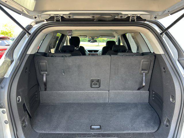 used 2014 Chevrolet Traverse car, priced at $8,925