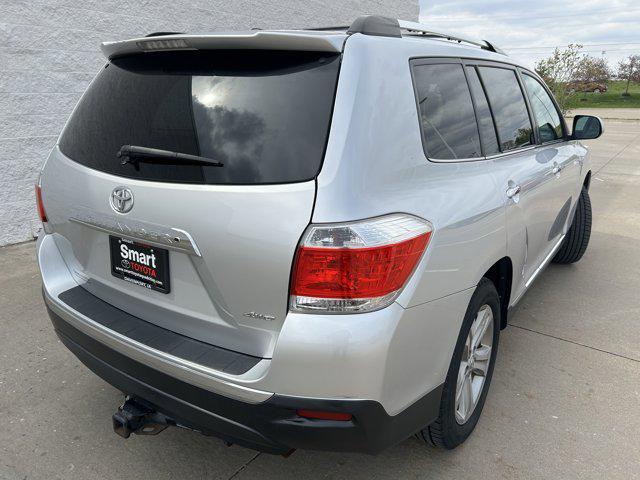 used 2013 Toyota Highlander car, priced at $11,479