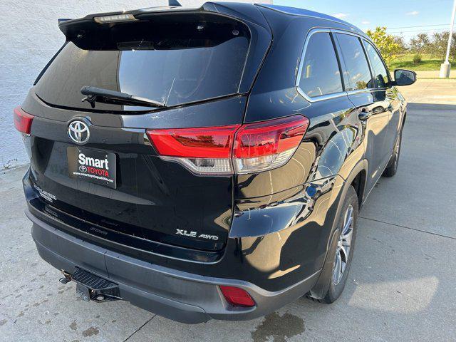 used 2018 Toyota Highlander car, priced at $21,601