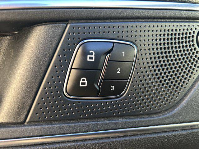 used 2023 Ford Edge car, priced at $30,308