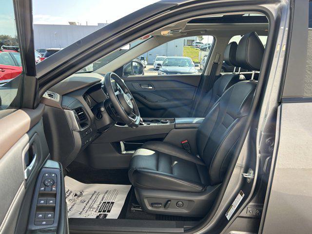 used 2023 Nissan Rogue car, priced at $25,903