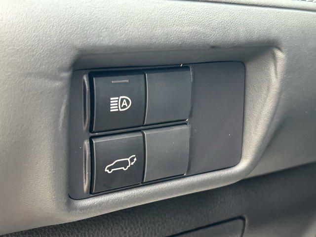 used 2022 Toyota Highlander car, priced at $40,247