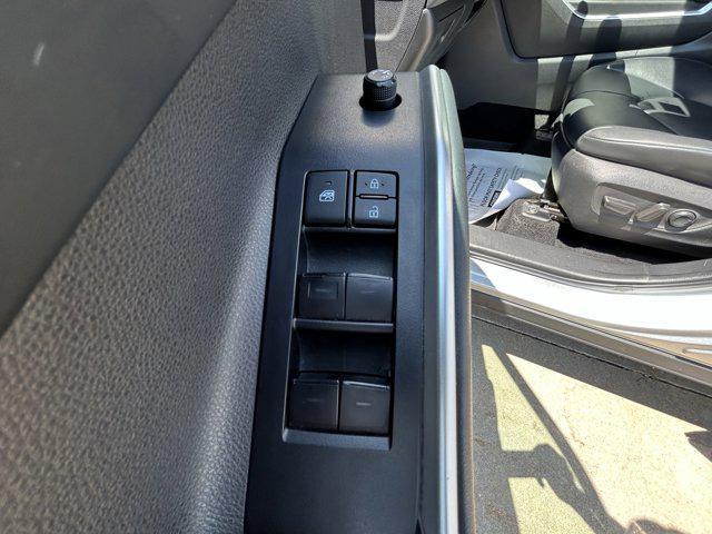used 2022 Toyota Highlander Hybrid car, priced at $41,246
