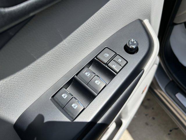 used 2018 Toyota Highlander car, priced at $29,610