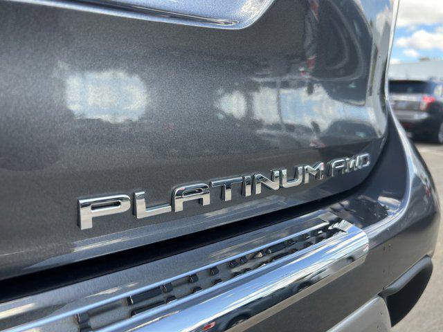 used 2022 Toyota Highlander car, priced at $45,231