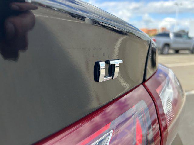 used 2020 Chevrolet Malibu car, priced at $18,564