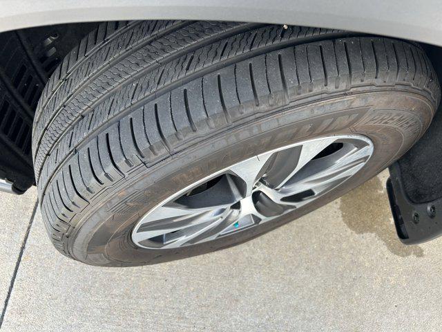 used 2024 Toyota Highlander car, priced at $43,546