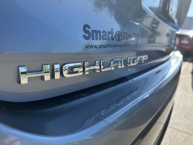 used 2021 Toyota Highlander Hybrid car, priced at $41,190