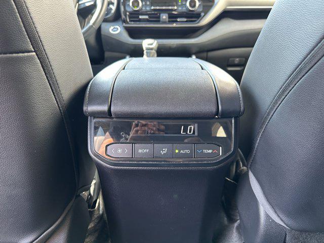 used 2022 Toyota Highlander car, priced at $40,398