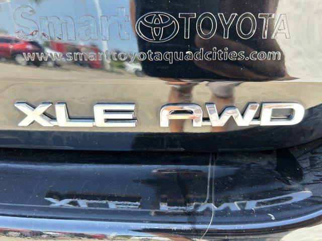 used 2022 Toyota Highlander car, priced at $40,398