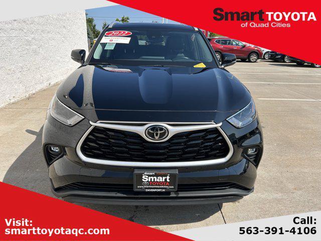used 2022 Toyota Highlander car, priced at $40,855