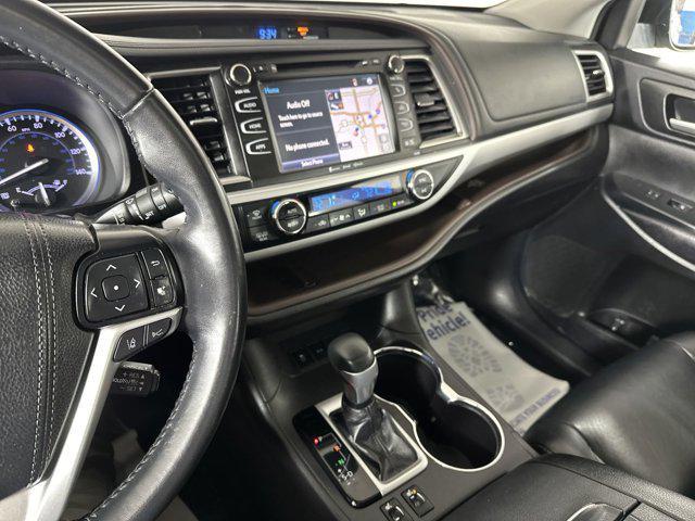 used 2019 Toyota Highlander car, priced at $27,113