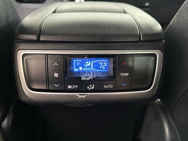 used 2019 Toyota Highlander car, priced at $27,113