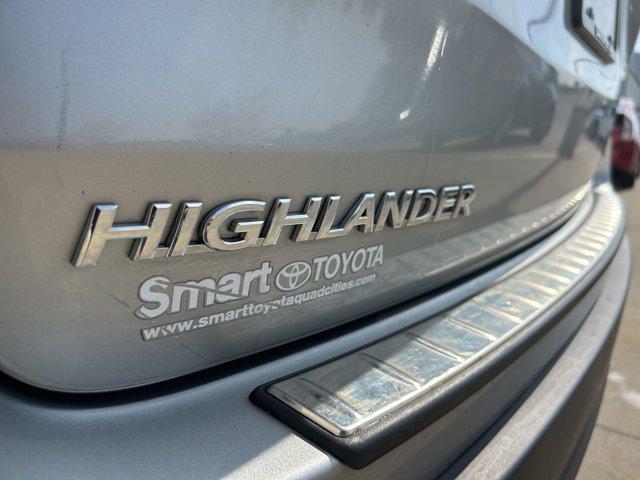 used 2018 Toyota Highlander car, priced at $15,828