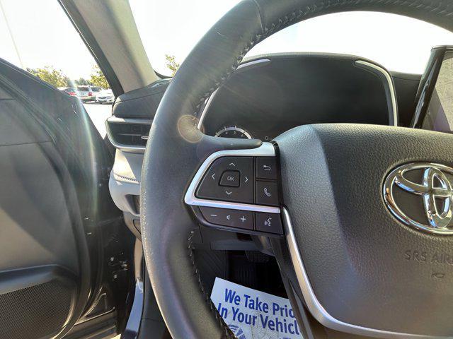 used 2024 Toyota Highlander car, priced at $46,181