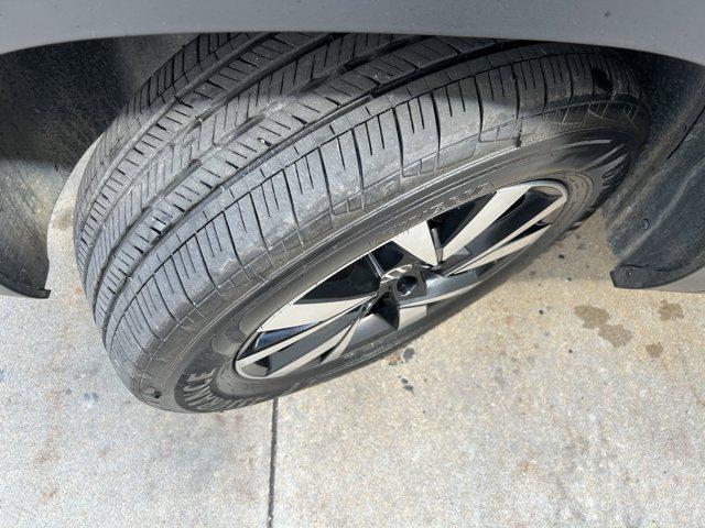 used 2022 Volkswagen Atlas Cross Sport car, priced at $24,487