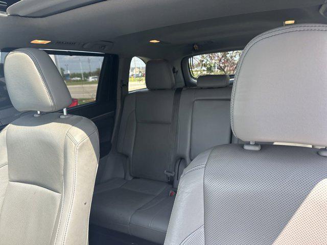 used 2019 Toyota Highlander car, priced at $30,904